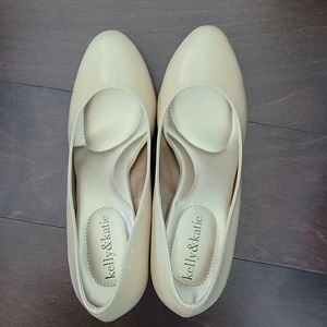 Kelly & Katie KK Dorotha Beige heels 7